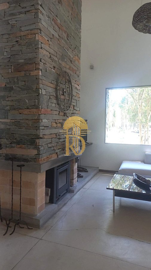 Casa en venta en Complejo Solanas, Punta Ballena. -id-812-18