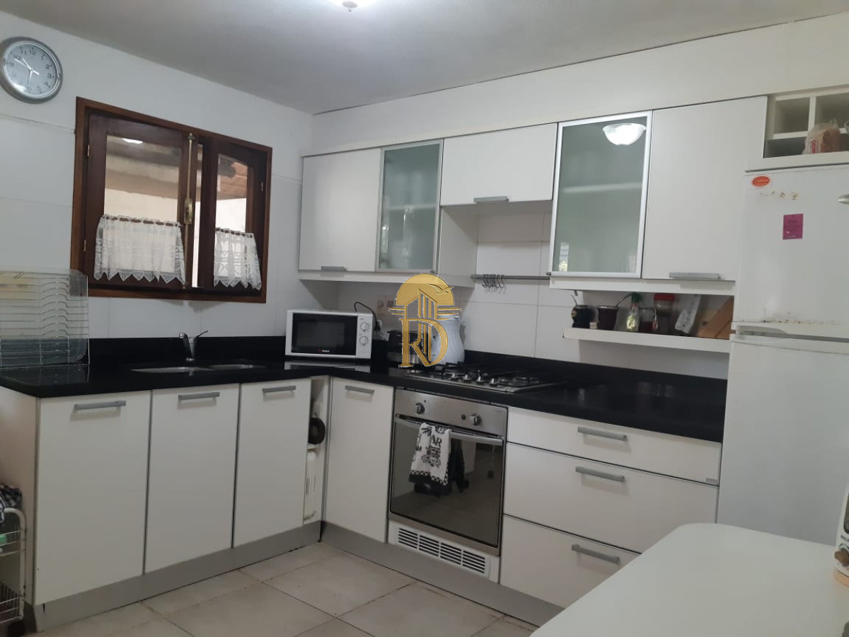 Casa en venta en el Complejo Solanas -id-962-19