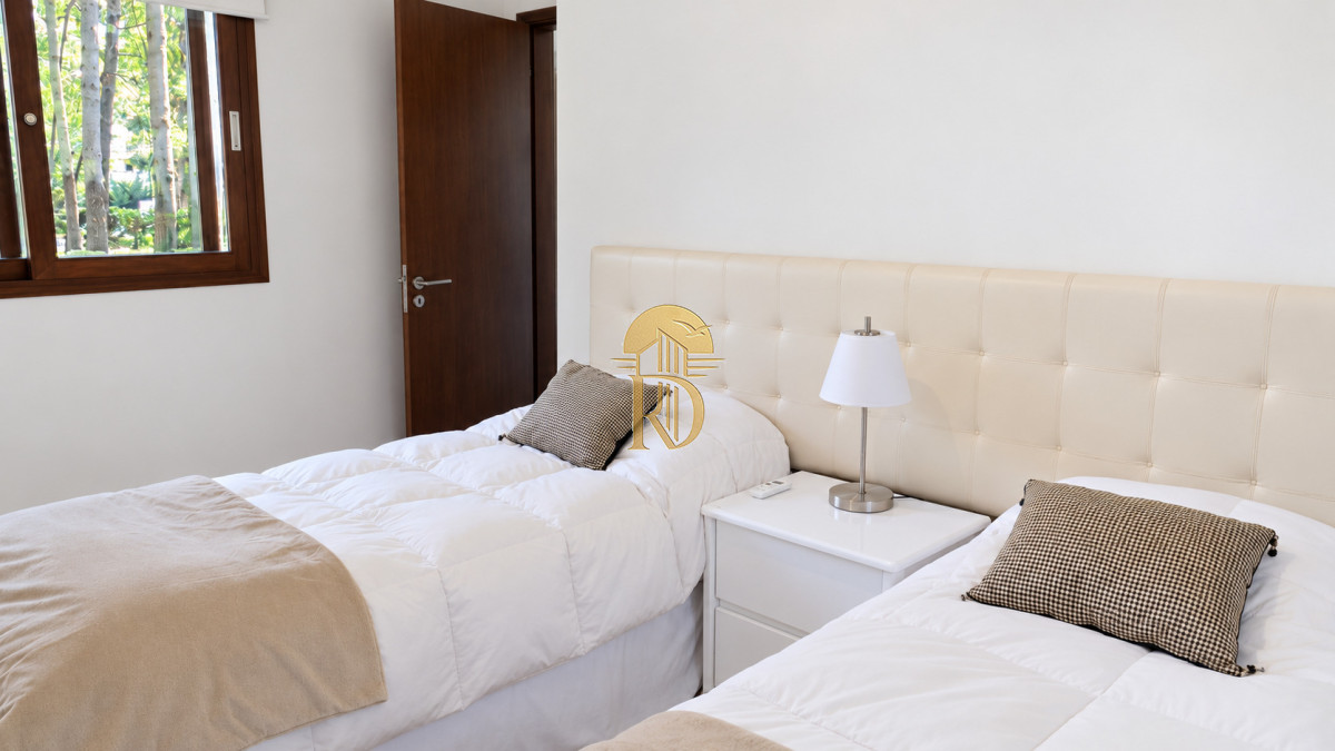Casa en venta en Complejo Solanas, Punta Ballena. -id-812-19