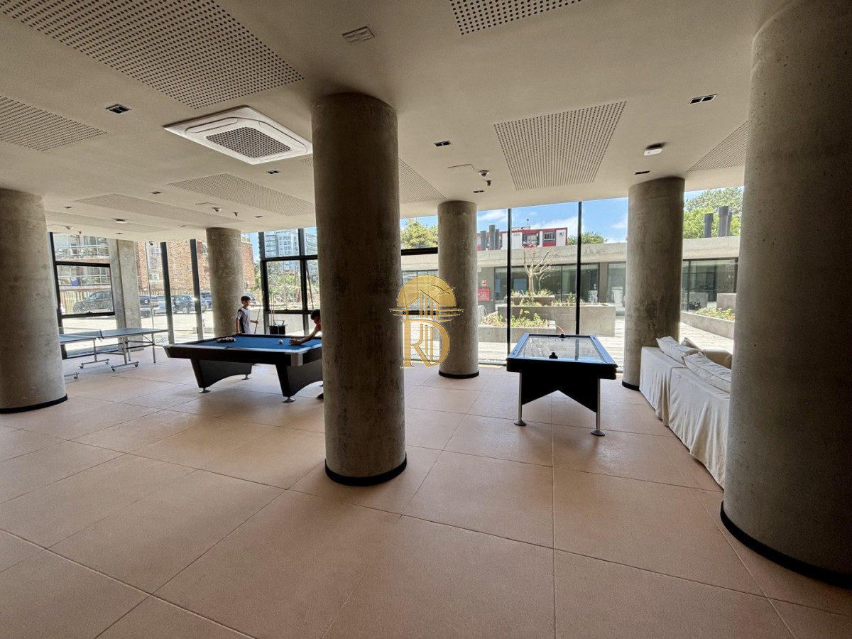 TORRES DEL ESTE | 2 dorm 2 baños desarrollo de lujo en Av. Chiverta, Punta del Este -id-703-18