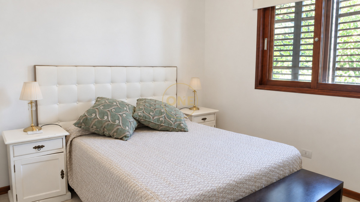 Casa ID.2463 - Casa en venta en Complejo Solanas, Punta Ballena.
