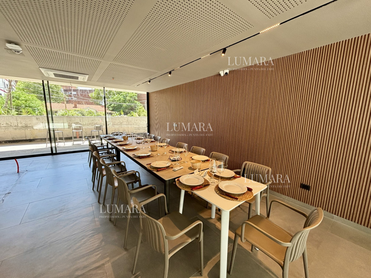 Apartamento ID.2742 - TORRES DEL ESTE - Nuevo desarrollo de lujo en Av. Chiverta, Punta del Este