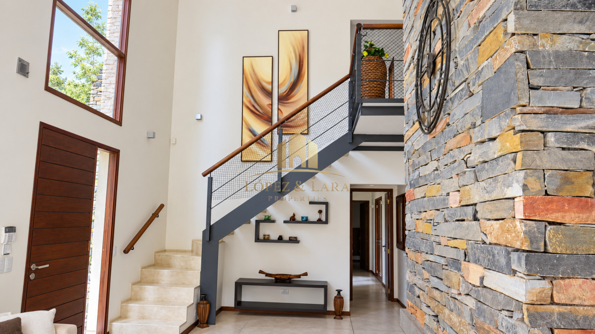 Casa ID.302 - Casa en venta en Complejo Solanas, Punta Ballena.