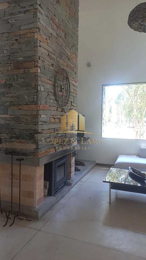 Casa ID.302 - Casa en venta en Complejo Solanas, Punta Ballena.