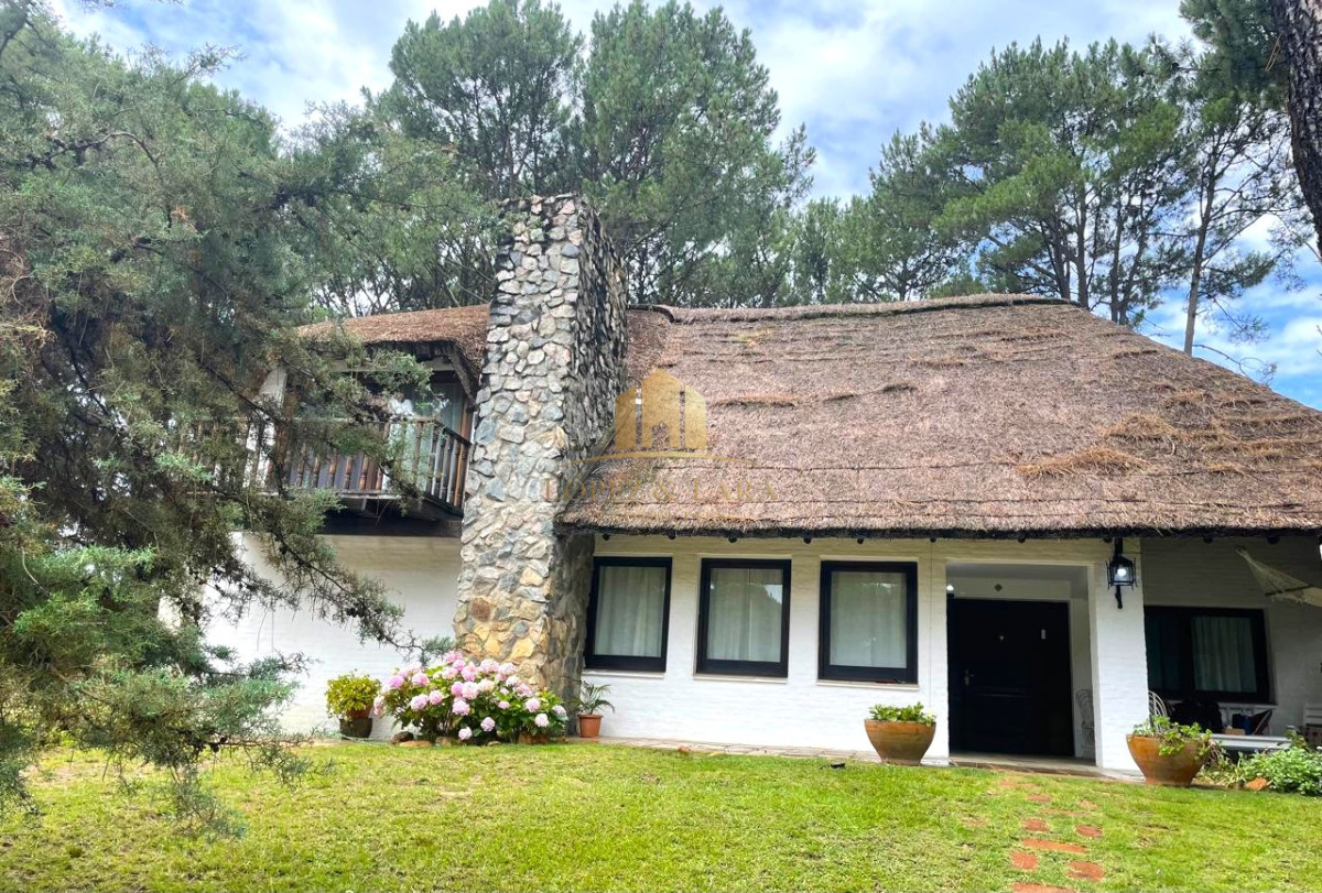 Casa ID.287 - Casa en venta en Club del Lago