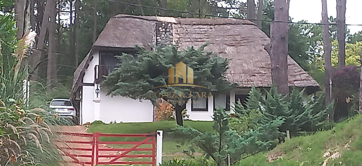 Casa ID.287 - Casa en venta en Club del Lago