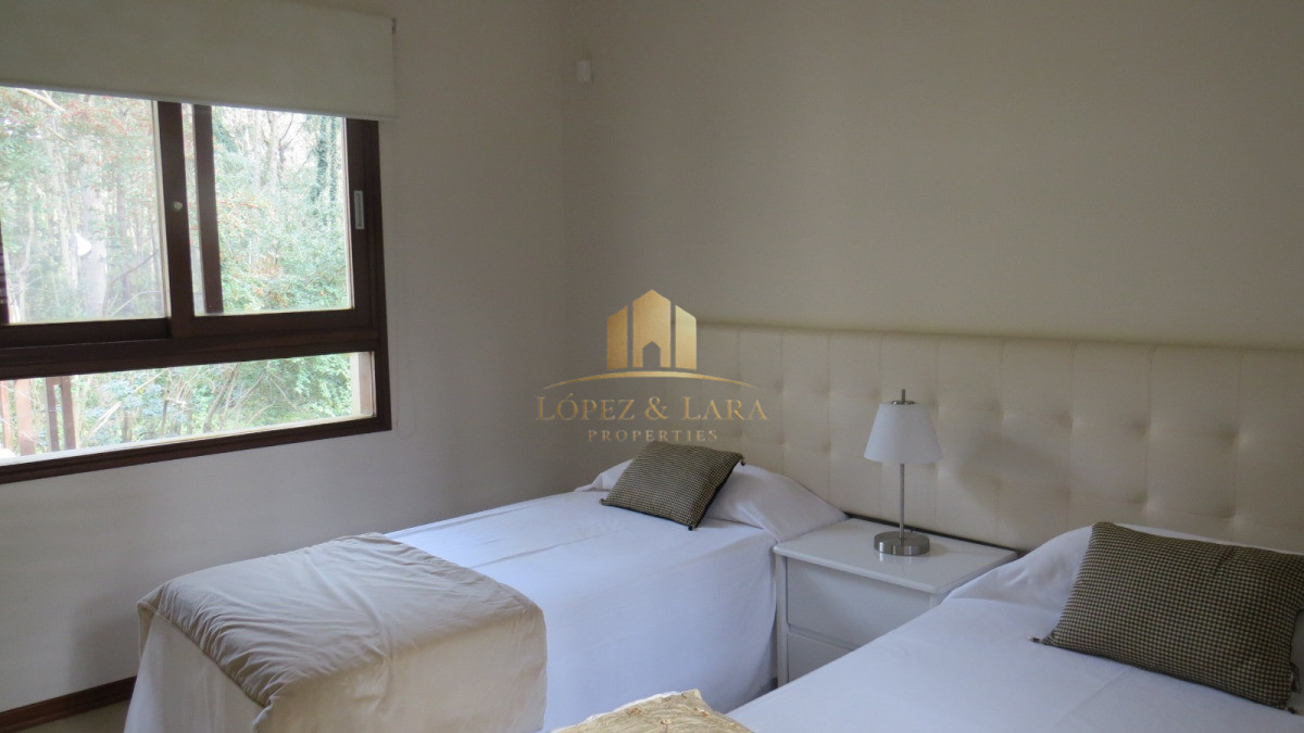Casa ID.302 - Casa en venta en Complejo Solanas, Punta Ballena.