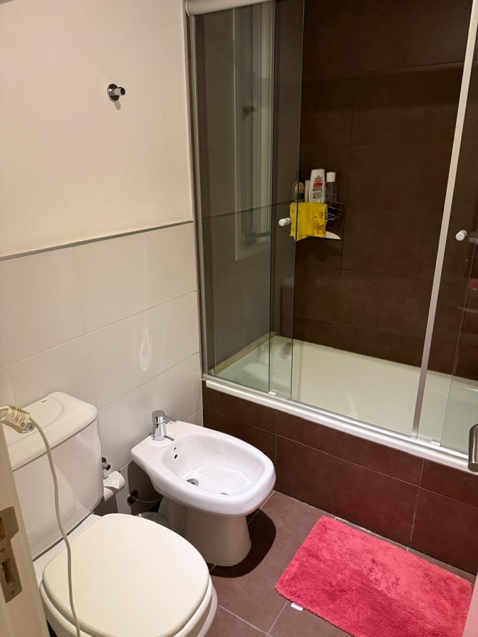 Apartamento ID.21098734 - Avenida Chiverta - 3 dormitorios | Piso alto | Vista | Todos los servicios.