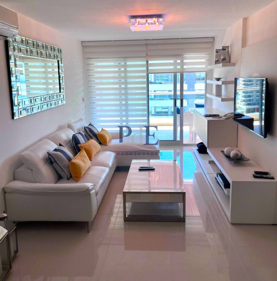 Apartamento disponible en alquiler temporario - Imagen 1