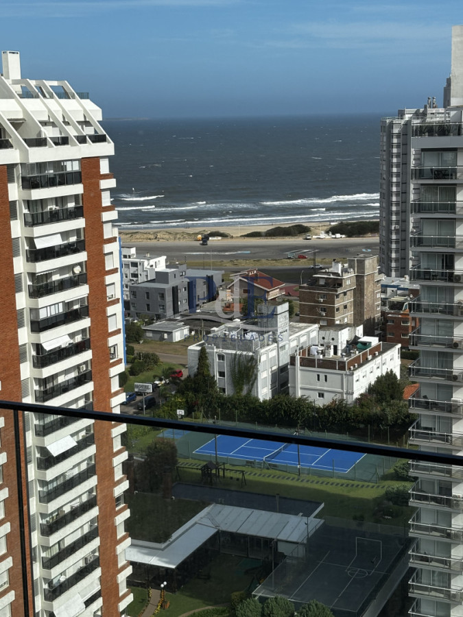 TORRES DEL ESTE | Vista a la Playa 2 dorm 2 baños desarrollo de lujo en Av. Chiverta, Punta del Este - Imagen 7