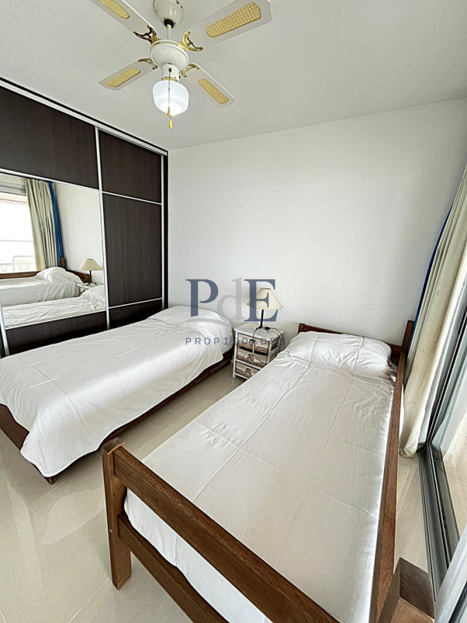 A 50 metros de Mar apartamento en alquiler temporario!! - Imagen 13