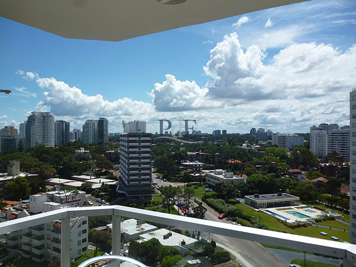 Apartamento en alquiler en baja temporada