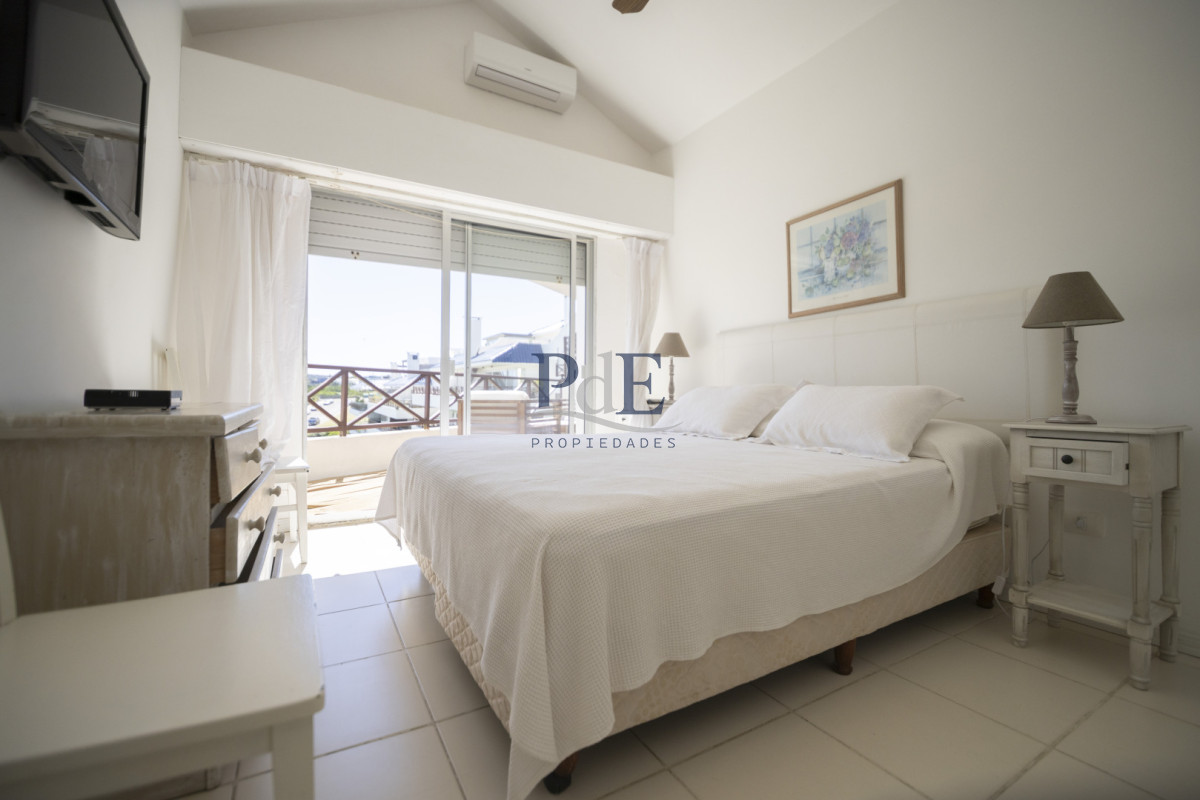 Venta Penthouse frente al mar 4 dorm | Bikini Beach, Manantiales - Imagen 15