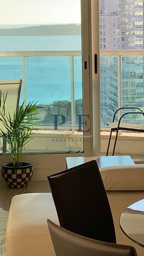 Apartamento en Casino Tower en alquiler temporario!! - Imagen 13