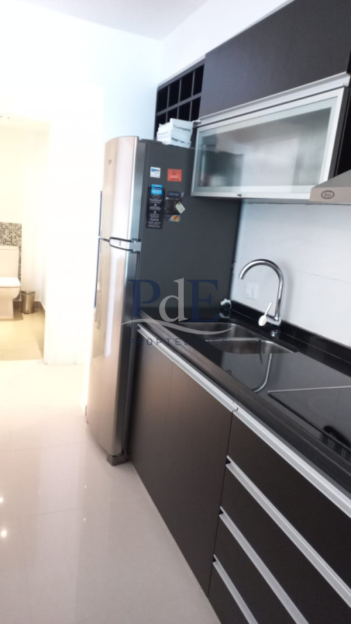 Amplio apartamento con una vista plena al mar!!! - Imagen 3