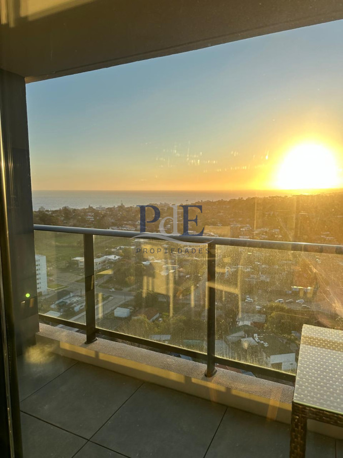 Apartamento en venta - More Atlántico, Punta del Este.