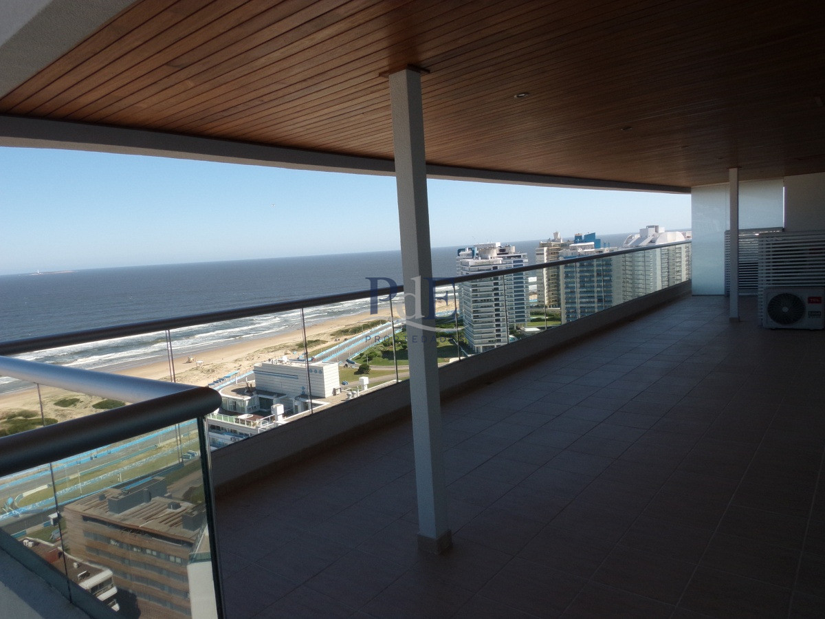 Amplio apartamento con una vista plena al mar!!! - Imagen 9
