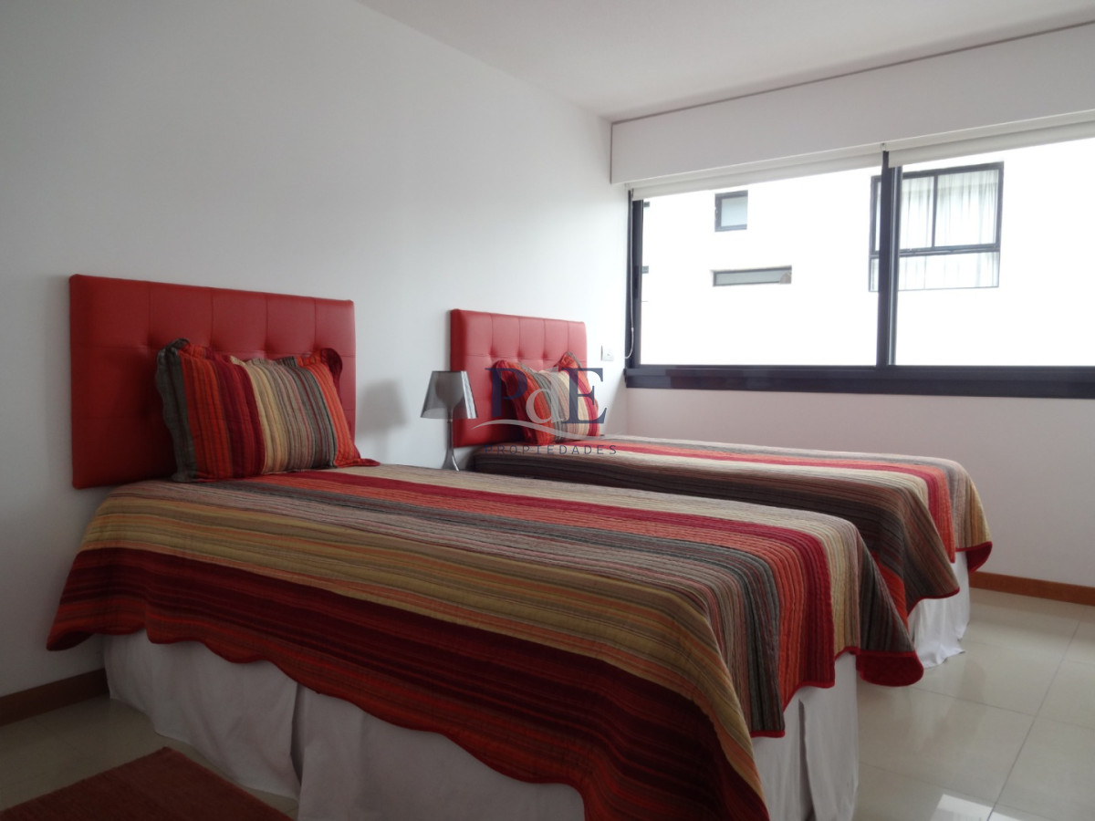 Apartamento en primera línea en Parada 28 de la Brava - Imagen 25