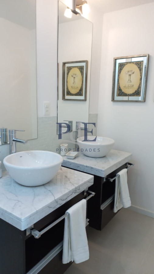 Amplio apartamento con una vista plena al mar!!! - Imagen 2