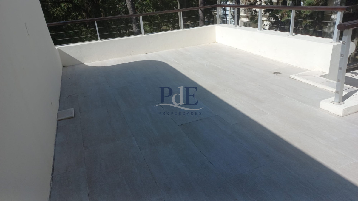 Excelente PentHouse en venta, en una de las zonas mas codiciadas de Punta del Este!!!! - Imagen 25