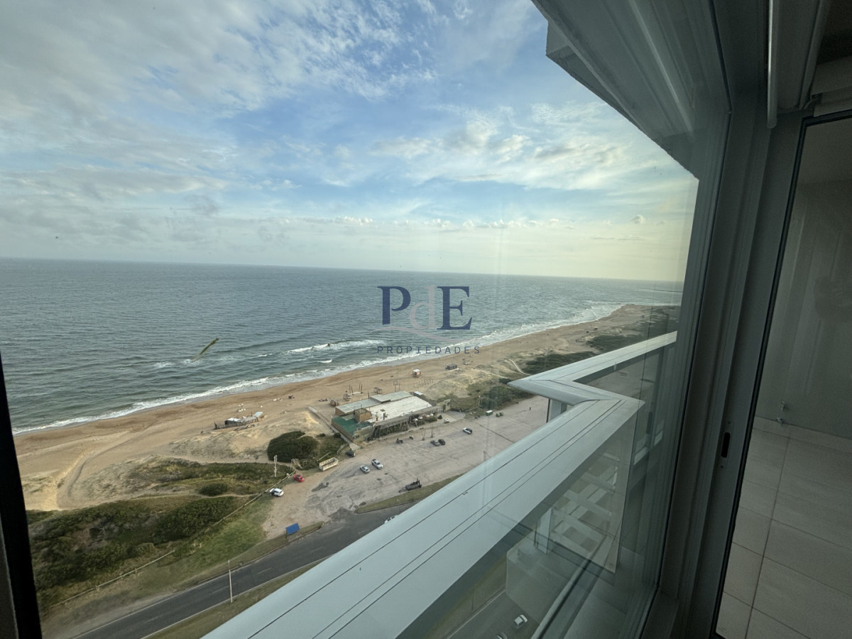 Le Parc II | Panorámico | 2D Suite + Dep. Frente al mar en Playa Brava - Imagen 10