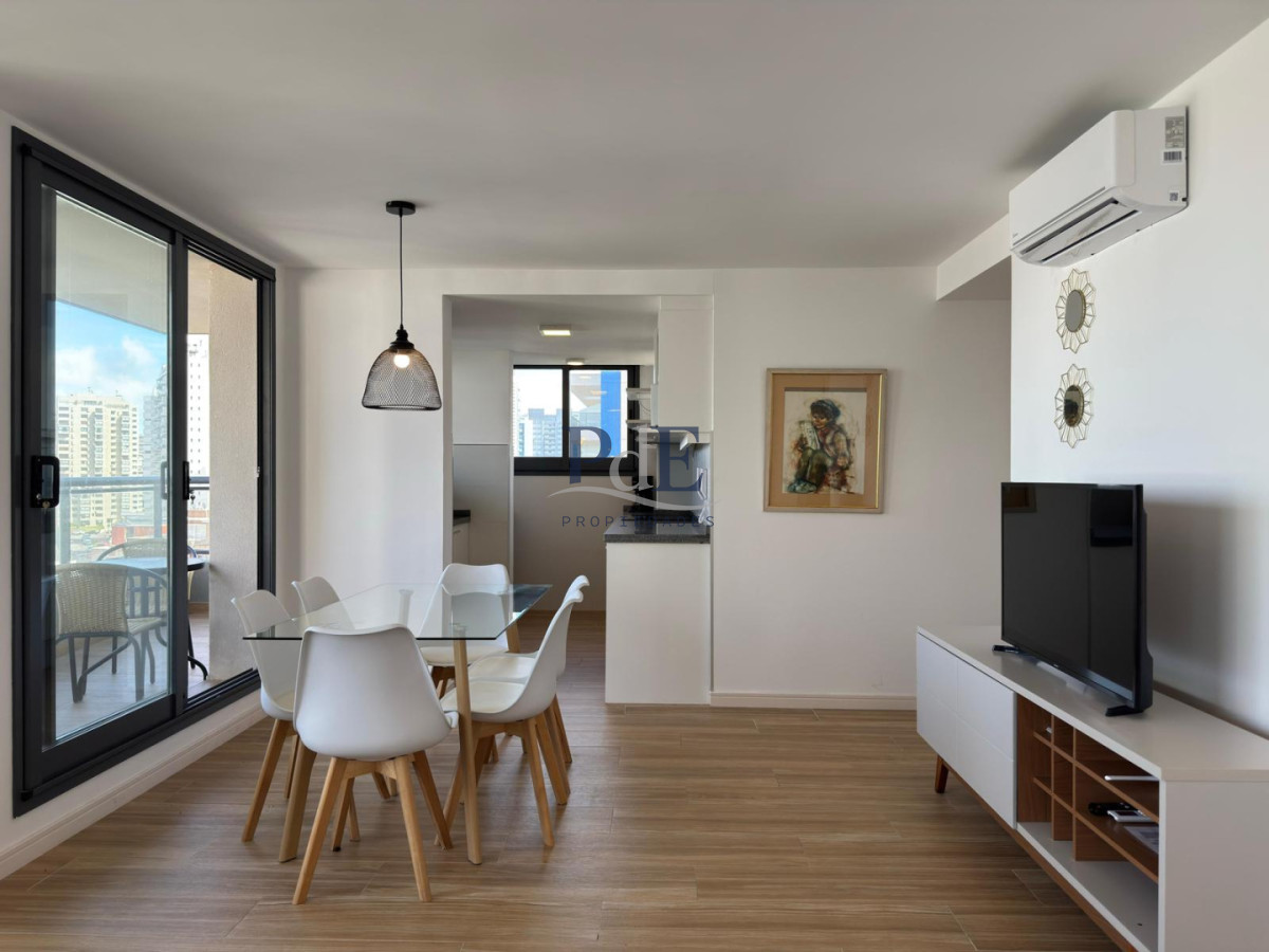 Apartamento en venta de 2 dormitorios | Parada 3 de Playa Brava | Punta del Este - Imagen 3