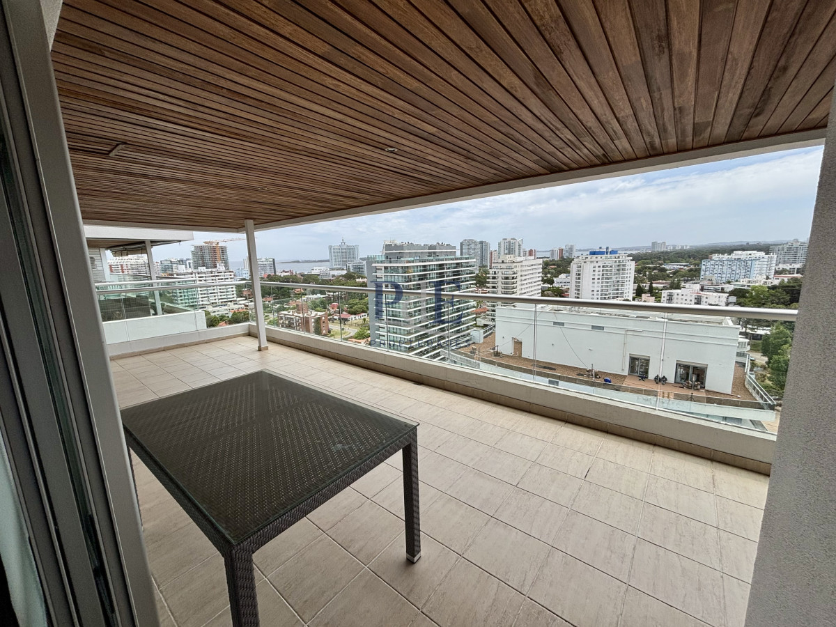 A pasos del mar apartamento disponible en alquiler ANUAL! - Imagen 1