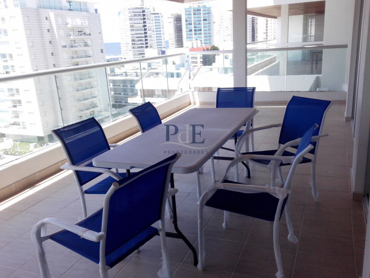 Apartamento en alquiler en ICON BRAVA - Imagen 24