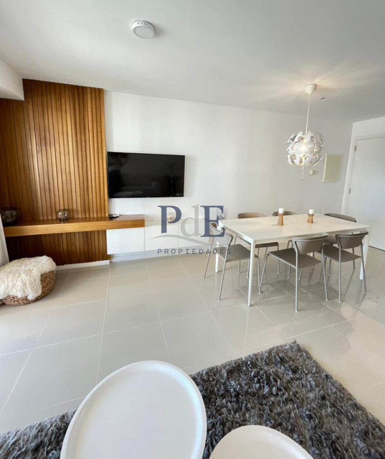 Apartamento a dos cuadras de Playa Brava - Imagen 10