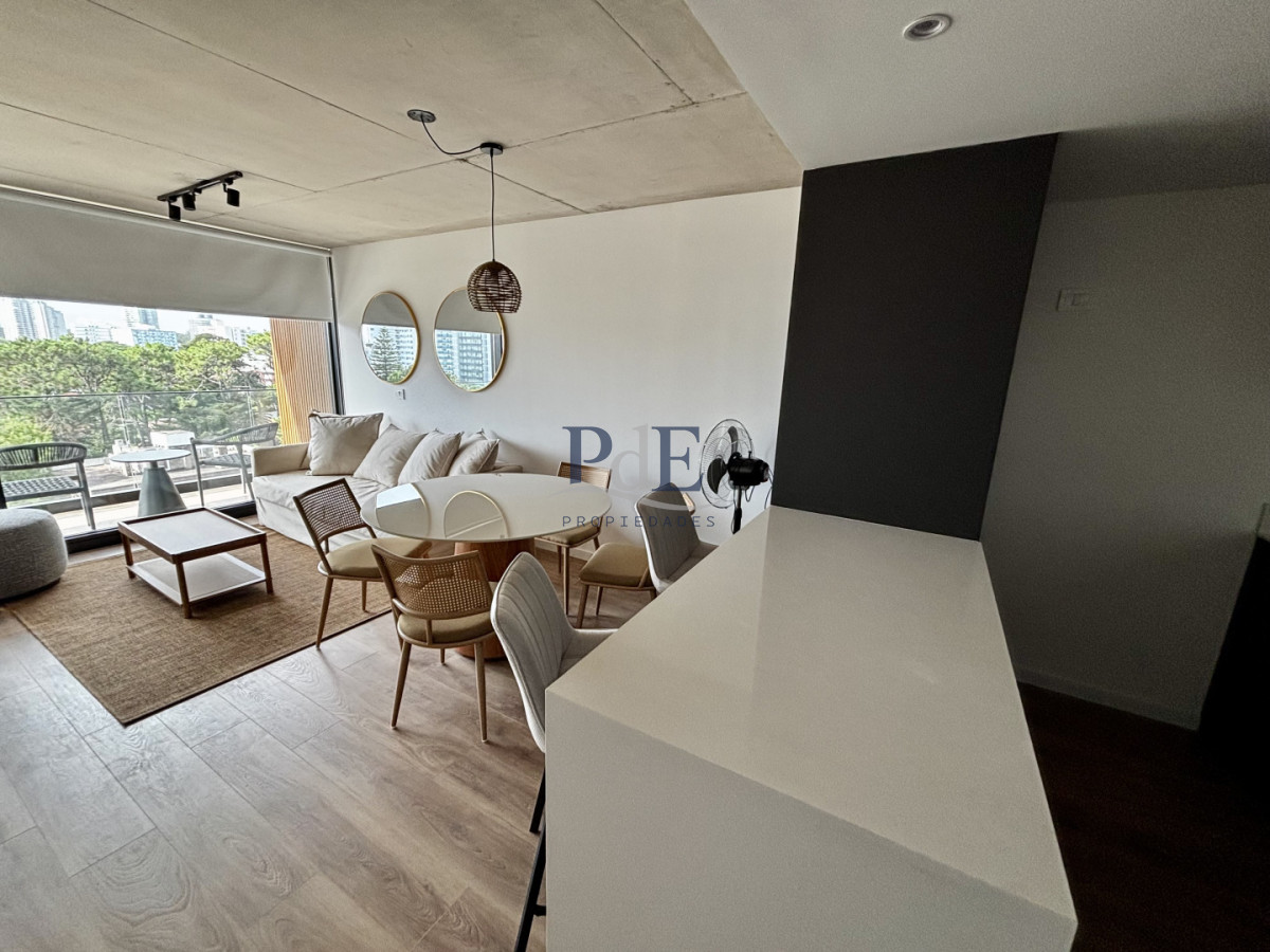 TORRES DEL ESTE | 2 dorm 2 baños desarrollo de lujo en Av. Chiverta, Punta del Este - Imagen 3