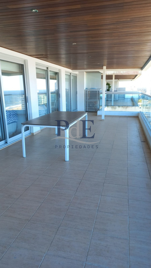 Amplio apartamento con una vista plena al mar!!! - Imagen 19