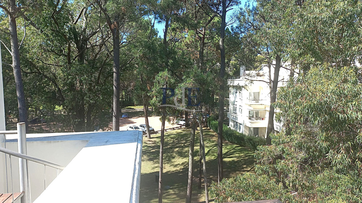 Excelente PentHouse en venta, en una de las zonas mas codiciadas de Punta del Este!!!! - Imagen 40