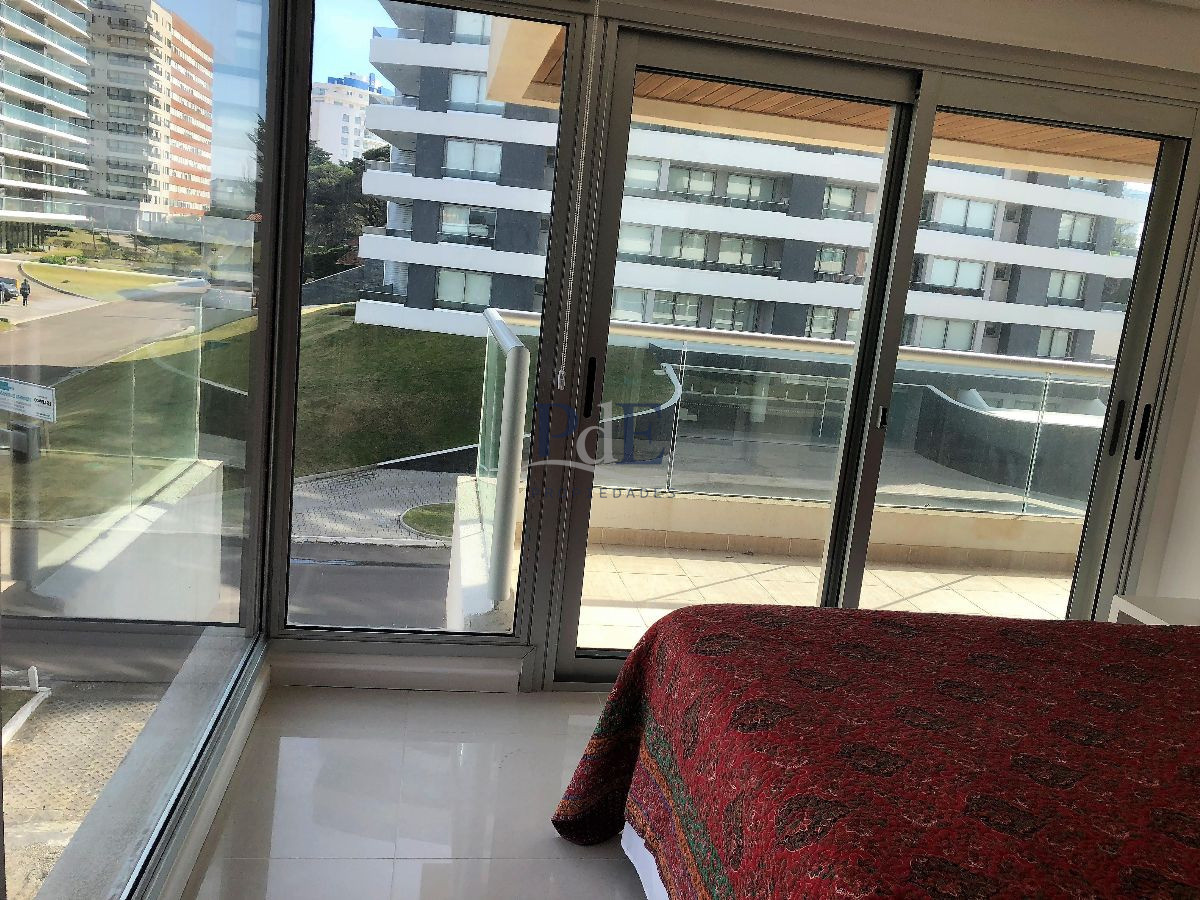 Icon Brava Tower , Alquiler Enero y Quincenas. Punta del Este 2026 - Imagen 11