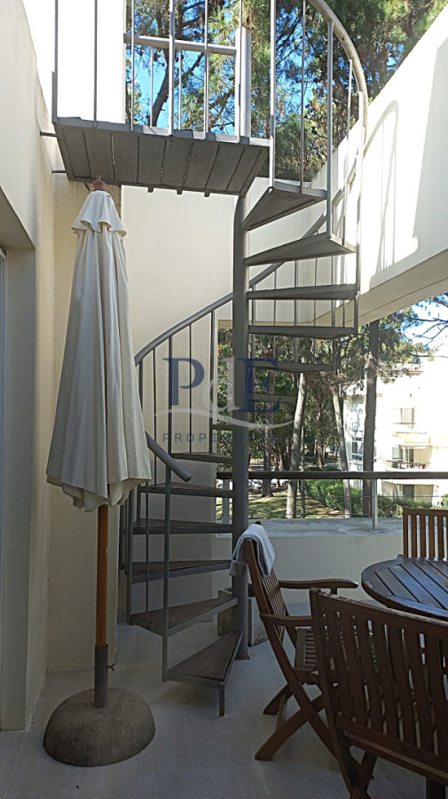 Excelente PentHouse en venta, en una de las zonas mas codiciadas de Punta del Este!!!! - Imagen 16