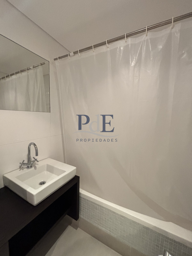 Importante apartamento frente al mar, primera línea. Playa Brava - Imagen 16