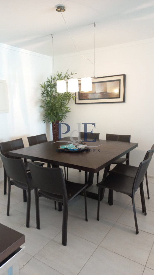 Apartamento a 50 metros de Playa Brava - Imagen 2