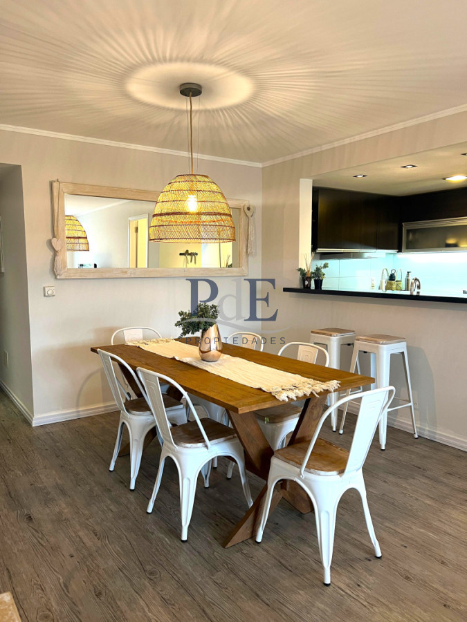 Excelente oportunidad sobre Avda. Chiverta - Imagen 1