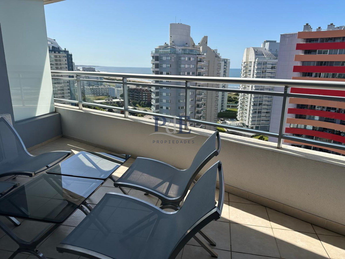 Apartamento en alquiler en The Forest Tower II - Imagen 2