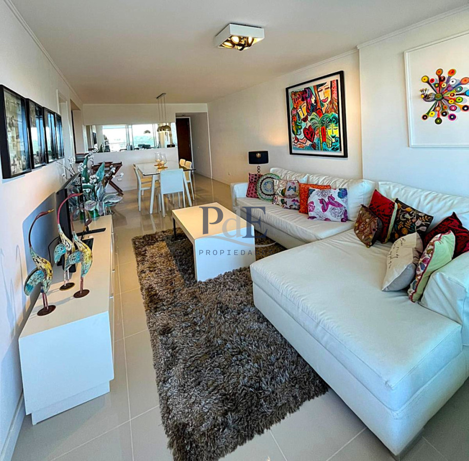 Apartamento disponible en alquiler y venta - Imagen 1