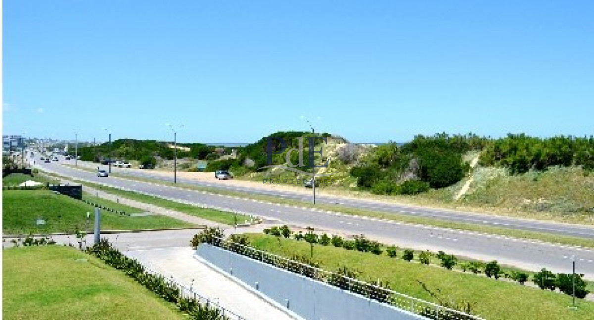 Apartamento en primera línea en Parada 28 de la Brava - Imagen 24