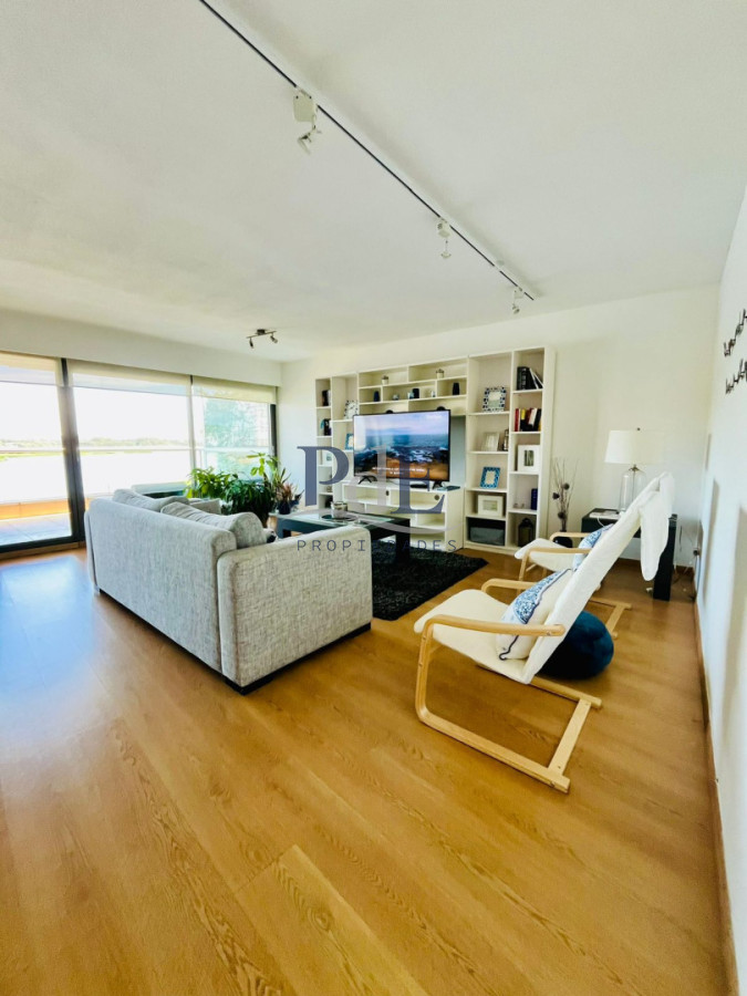 Apartamento a orillas de Laguna del Diario - Imagen 1