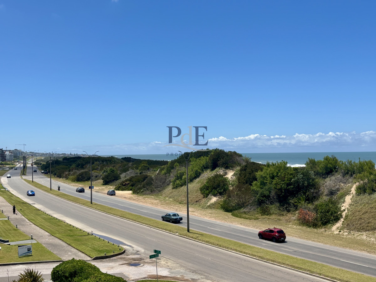 Rincón del Indio | Apartamento en venta con vista al mar | 3 suites + servicio - Imagen 9