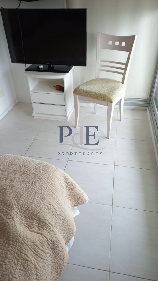 Apartamento a 50 metros de Playa Brava - Imagen 3