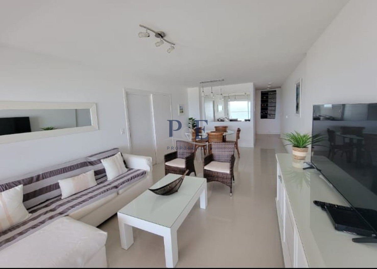 Apartamento con vista a Playa Brava!! - Imagen 2