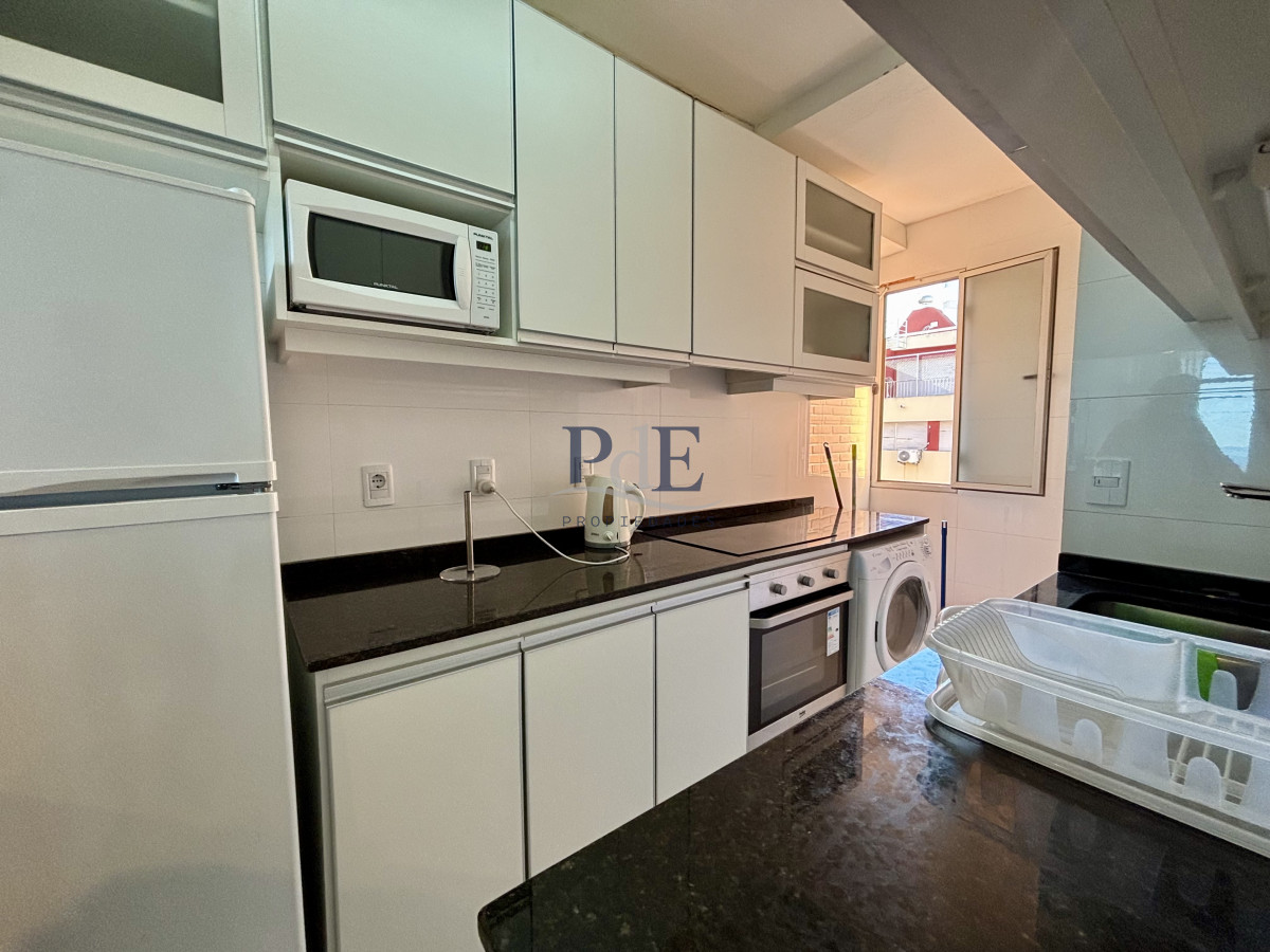 Apartamento Alquiler | Zona exclusiva de Punta del Este | Vista al mar 2D 5 personas - Imagen 17