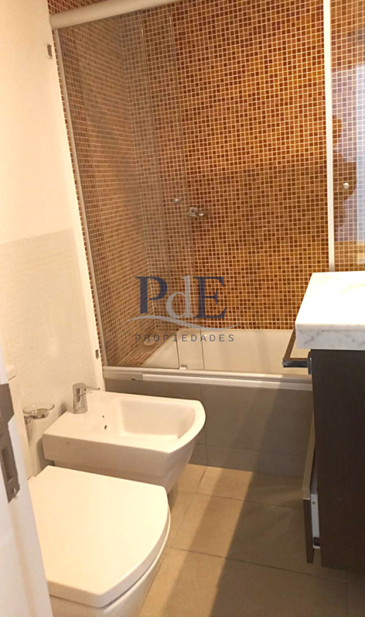 Apartamento en venta en Torre de Categoría!! - Imagen 18