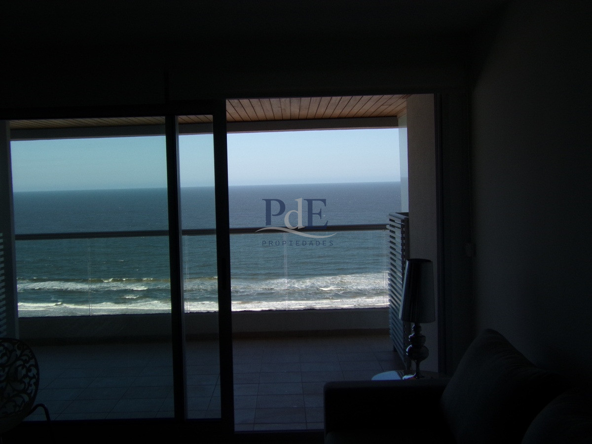 Amplio apartamento con una vista plena al mar!!! - Imagen 15