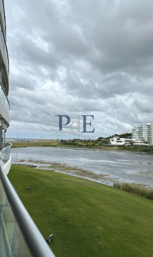 Espectacular departamento con vista al mar y a la laguna. - Imagen 30