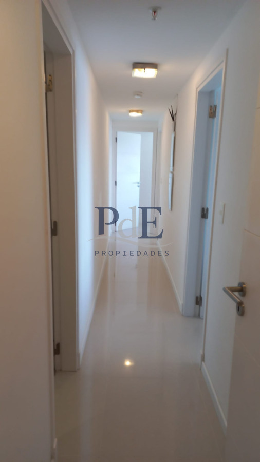 Amplio apartamento con una vista plena al mar!!! - Imagen 22