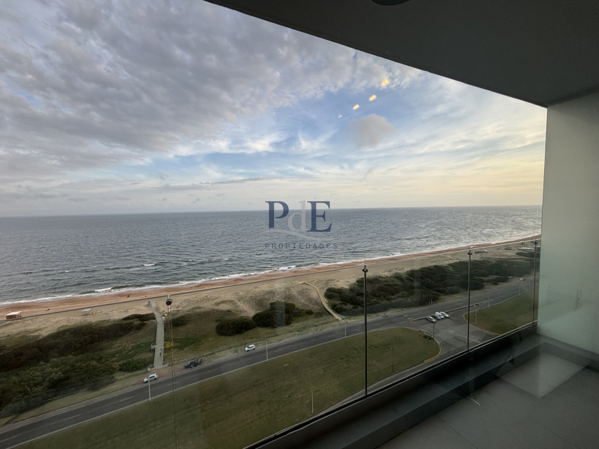 Le Parc III | Piso Panorámico | 3 dormitorios en suite | Venta y alquiler |